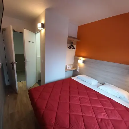 Premiere Classe Evry Sud - Mennecy Hotel *