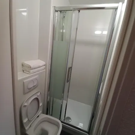 Hotel Premiere Classe Evry Sud - Mennecy