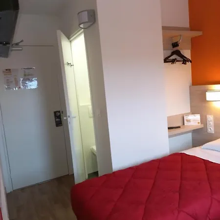 Premiere Classe Evry Sud - Mennecy Hotel *