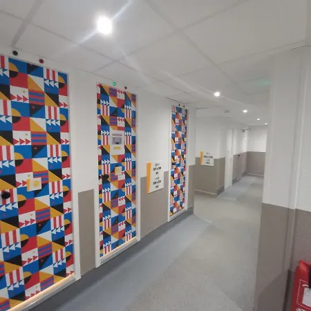 Premiere Classe Evry Sud - Mennecy *