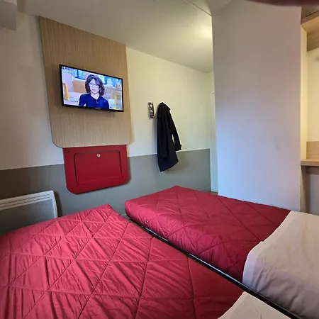 Premiere Classe Evry Sud - Mennecy Hotel *