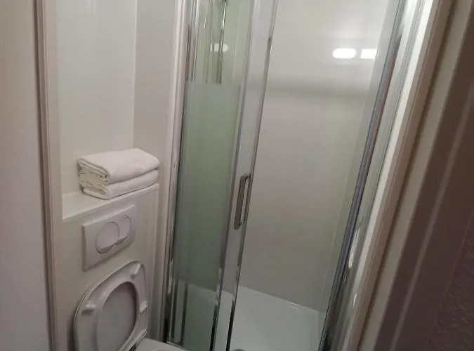 Hotel Premiere Classe Evry Sud - Mennecy